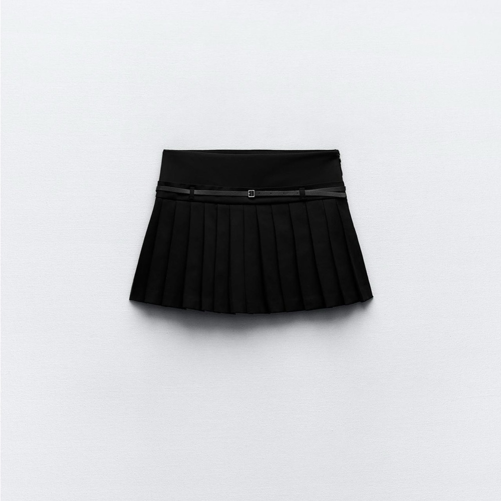 Zara Black Pleated Skort